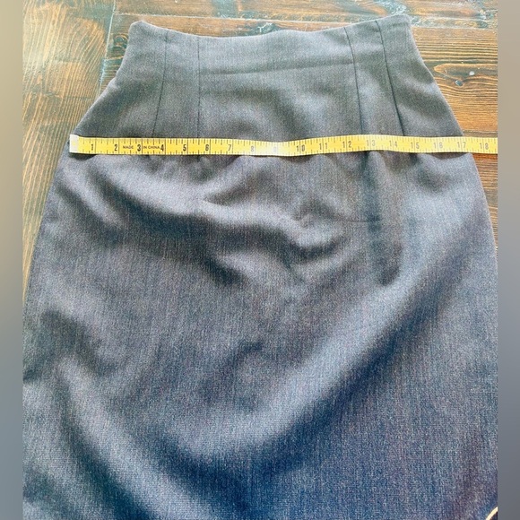 Vintage Christian Dior skirt suit, late 90s/ early 2000s. - Picture 12 of 15